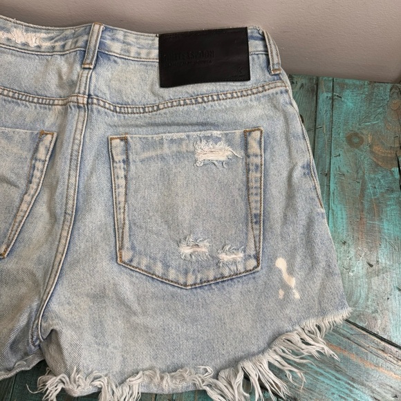One Teaspoon High Waist Bonita Bleached Raw Hem Denim Jean Shorts Size 28 - Picture 9 of 14